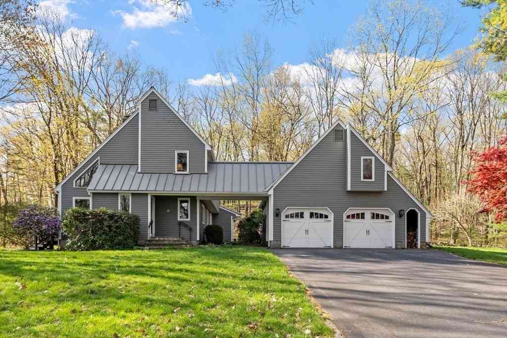 Homes For Sale - 70 Wesson Street<br/> Worcester County, Grafton, MA 01536