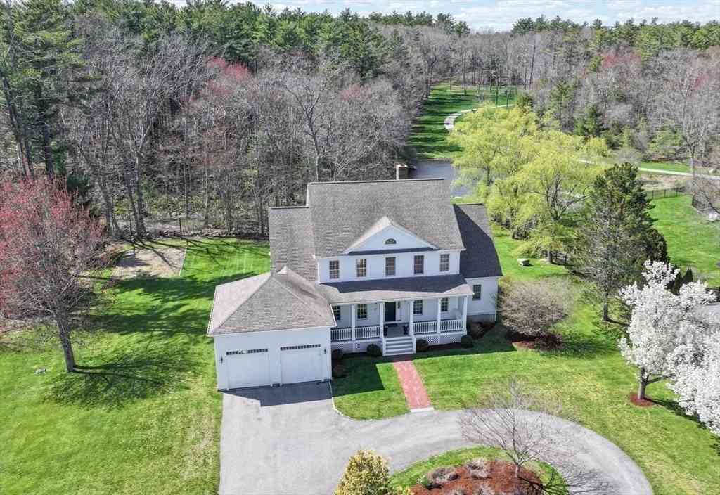 Homes For Sale - 264 River Street<br/> Plymouth County, Norwell, MA 02061