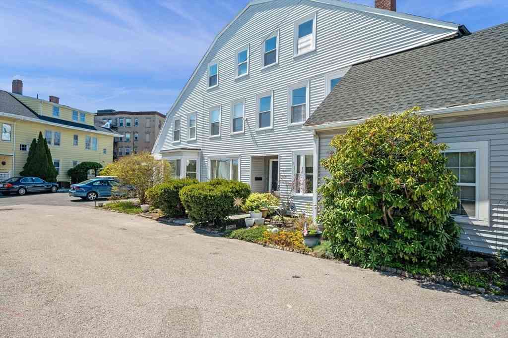 Condo For Sale - 12-16 Landon Cir #3<br/> Lynn, MA 01902