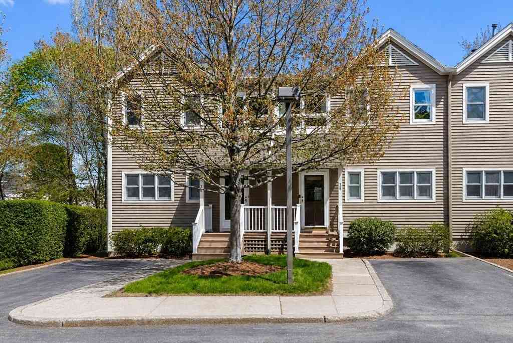 Condo For Sale - 34 Angela Lane #34<br/> Watertown, MA 02472