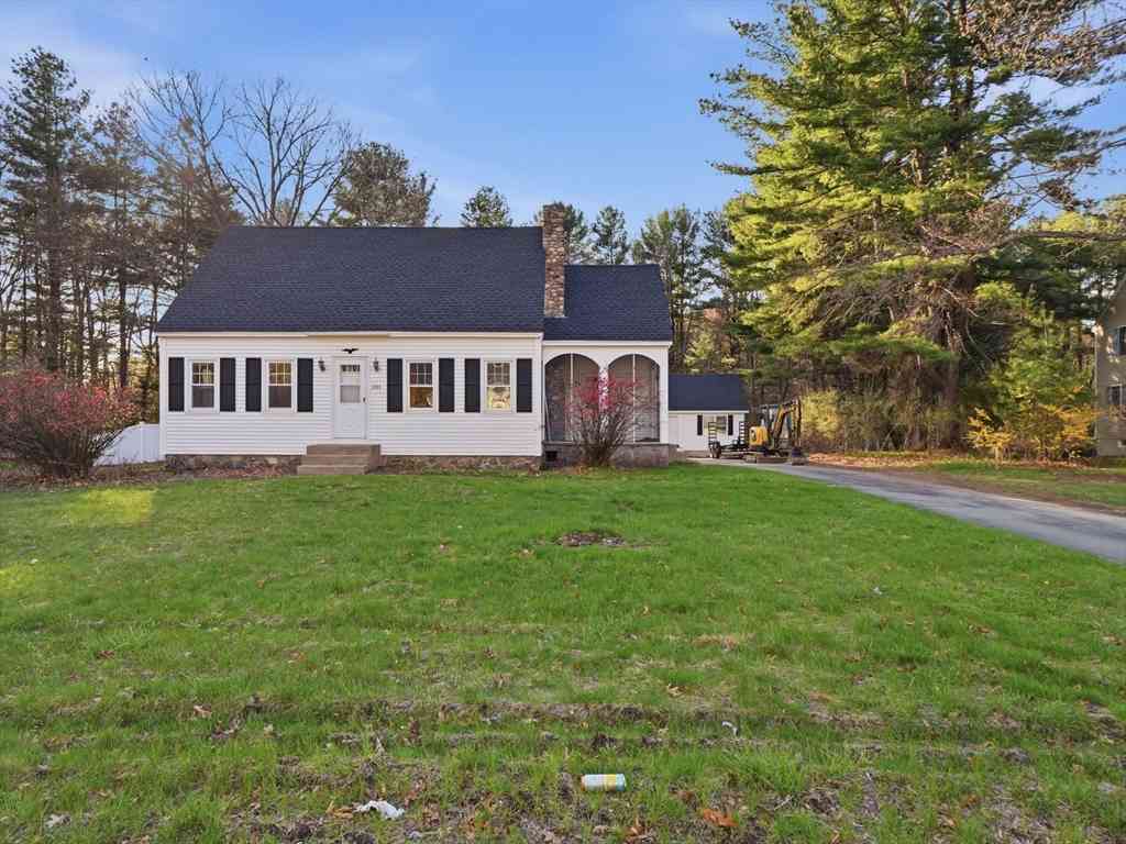 Multifamily For Sale - 285 W Meadow Rd<br/> Lowell, MA 01854