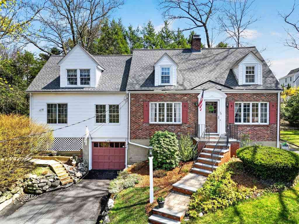 Homes For Sale - 50 Gayland Rd<br/> Needham, MA 02492