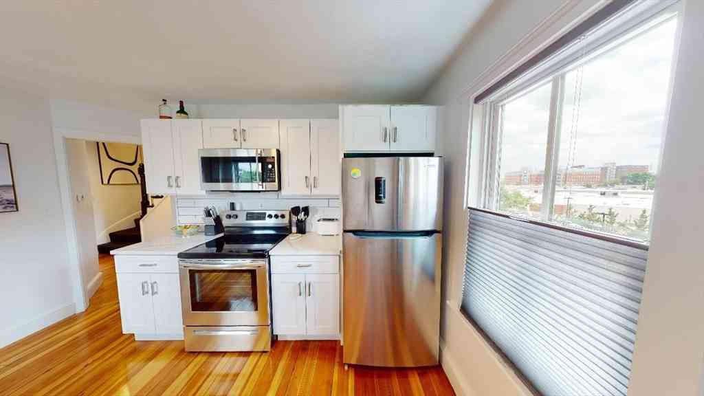 Apartment For Rent - 162 Granite #2<br/> Quincy, MA 02169