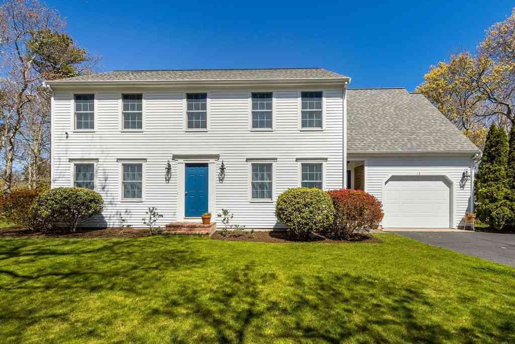 Homes For Sale - 15 Dr Stanton<br/> Barnstable County, Dennis, MA 02638