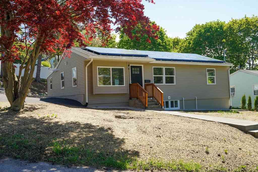 Homes For Sale - 8 Sussex Ln<br/> Worcester, MA 01602