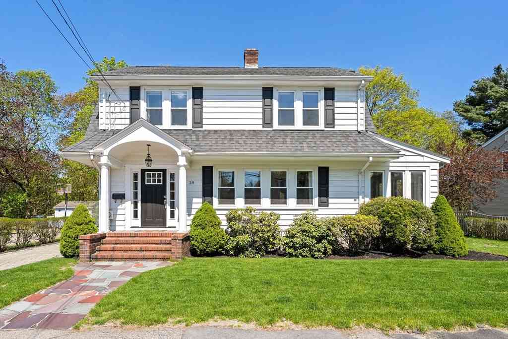 Homes For Sale - 39 Park St<br/> Norfolk County, Milton, MA 02186
