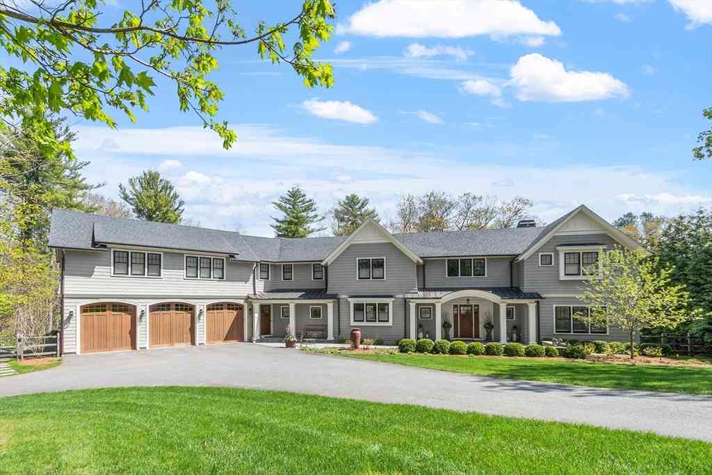 Homes For Sale - 343 Nashawtuc Rd<br/> Concord, MA 01742