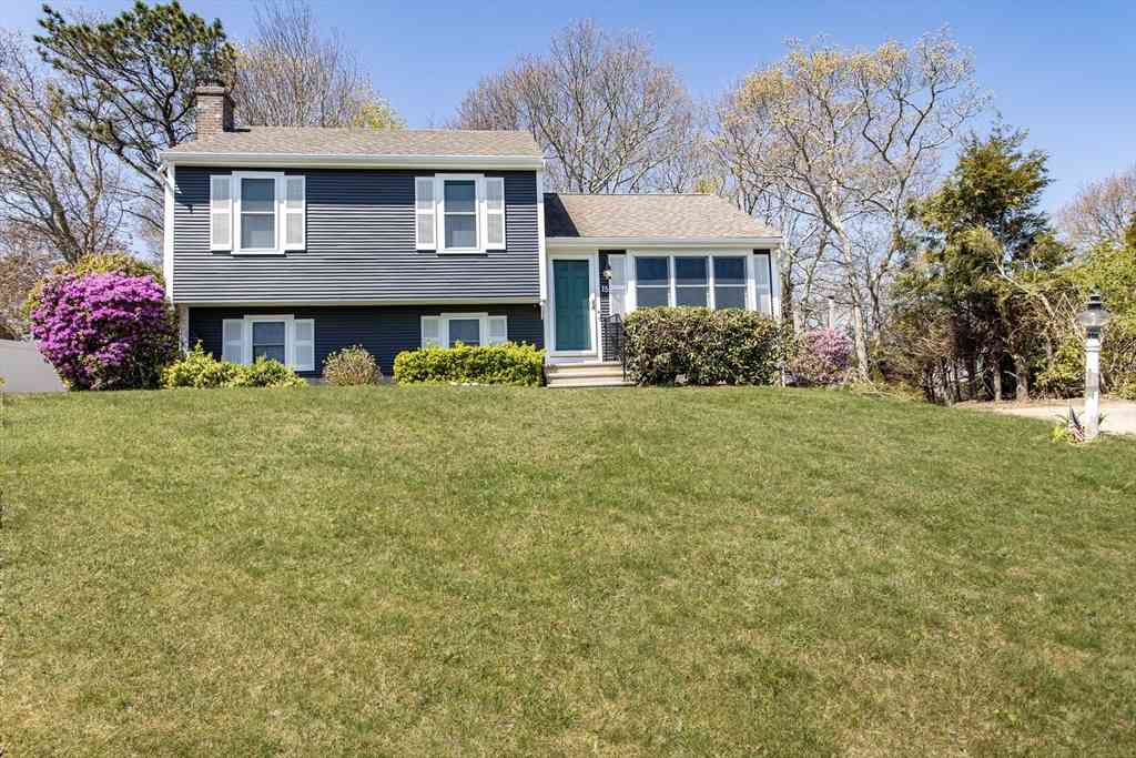 Homes For Sale - 15 Mcgrath Rd<br/> Barnstable County, Bourne, MA 02562