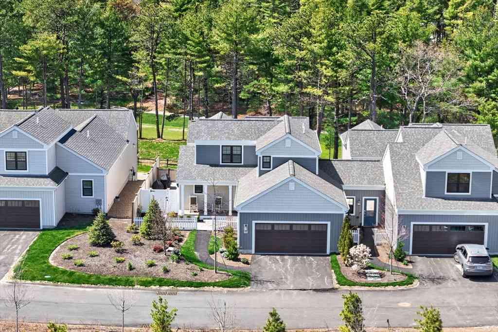 Condo For Sale - 48 Bentgrass Mist #48<br/> Plymouth, MA 02360