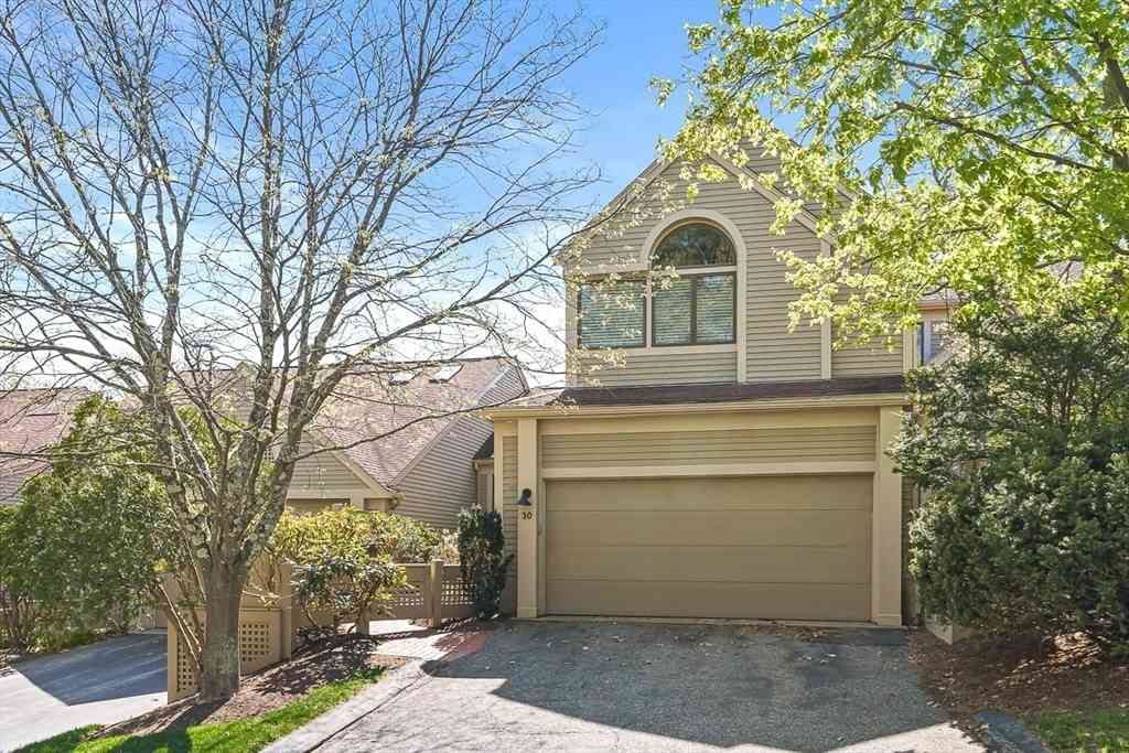 Condo For Sale - 7 Wainwright Road #30<br/> Winchester, MA 01890