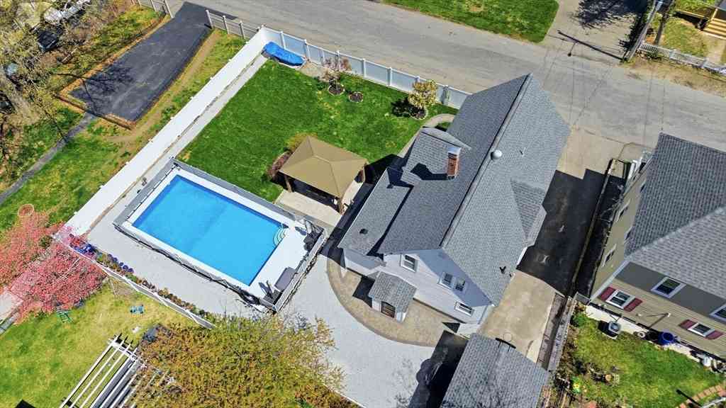 Homes For Sale - 23 Houghton St.<br/> Lowell, MA 01851