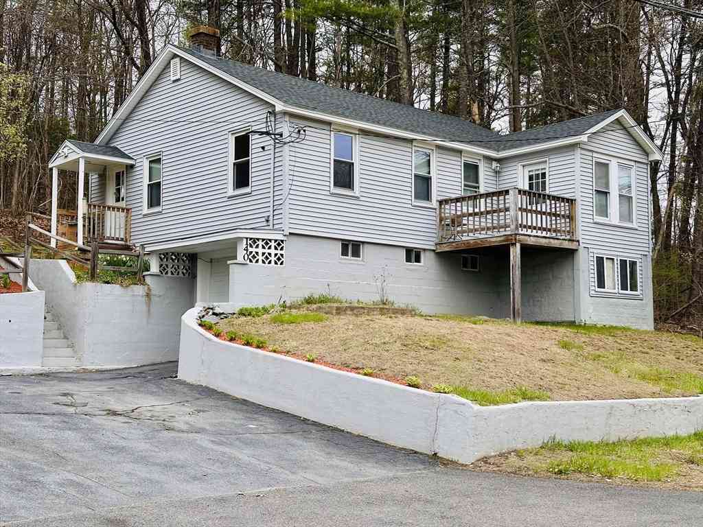 Homes For Sale - 140 Leominster Rd<br/> Worcester County, Sterling, MA 01564