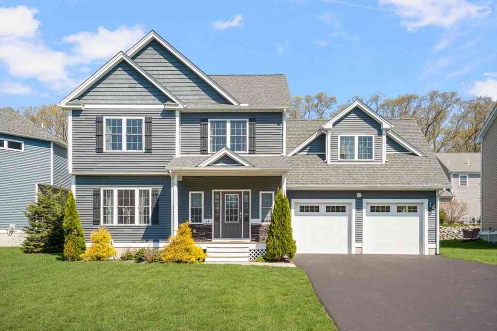 Homes For Sale - 14 Dover Street<br/> Lincoln, RI 02865
