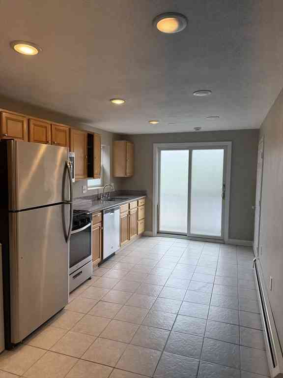 Apartment For Rent - 295 Shirley St #1<br/> Winthrop, MA 02152