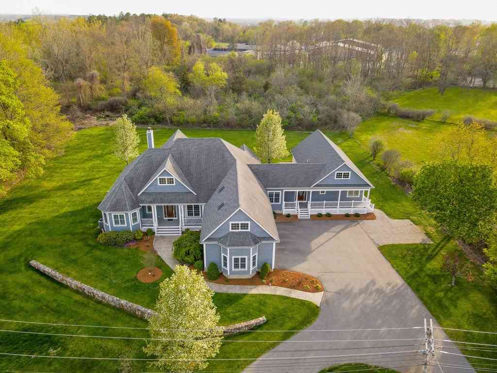 Homes For Sale - 1030 North St<br/> Middlesex County, Tewksbury, MA 01876