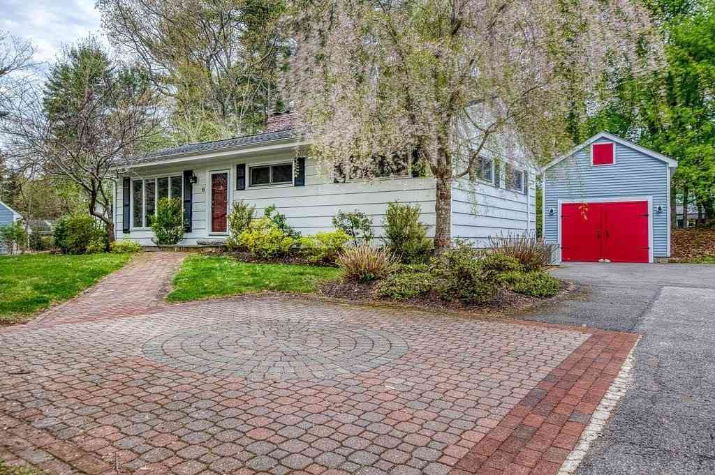 Homes For Sale - 15 Cleveland St<br/> Norfolk County, Norfolk, MA 02056