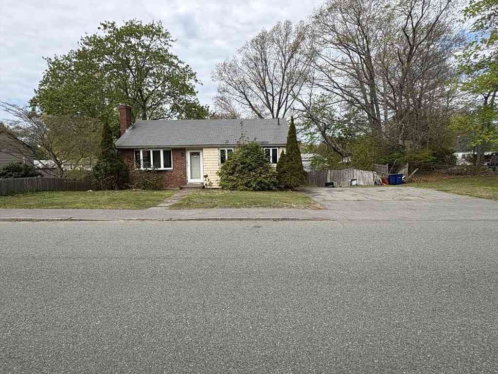 Vacant Land For Sale - 21 Kendall Ave<br/> Norfolk County, Braintree, MA 02184