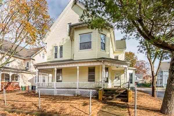 Apartment For Rent - 1190 Warren Ave #2<br/> Brockton, MA 02301