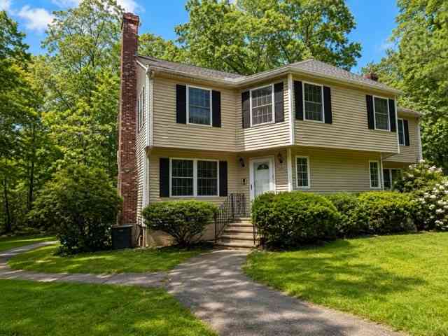 Condo For Sale - 19 Fairview Rd #A<br/> Framingham, MA 01701