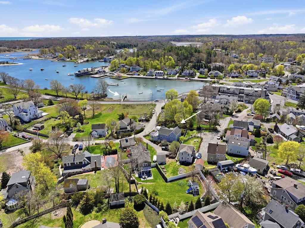 Homes For Sale - 14 Stockbridge St<br/> Norfolk County, Cohasset, MA 02025