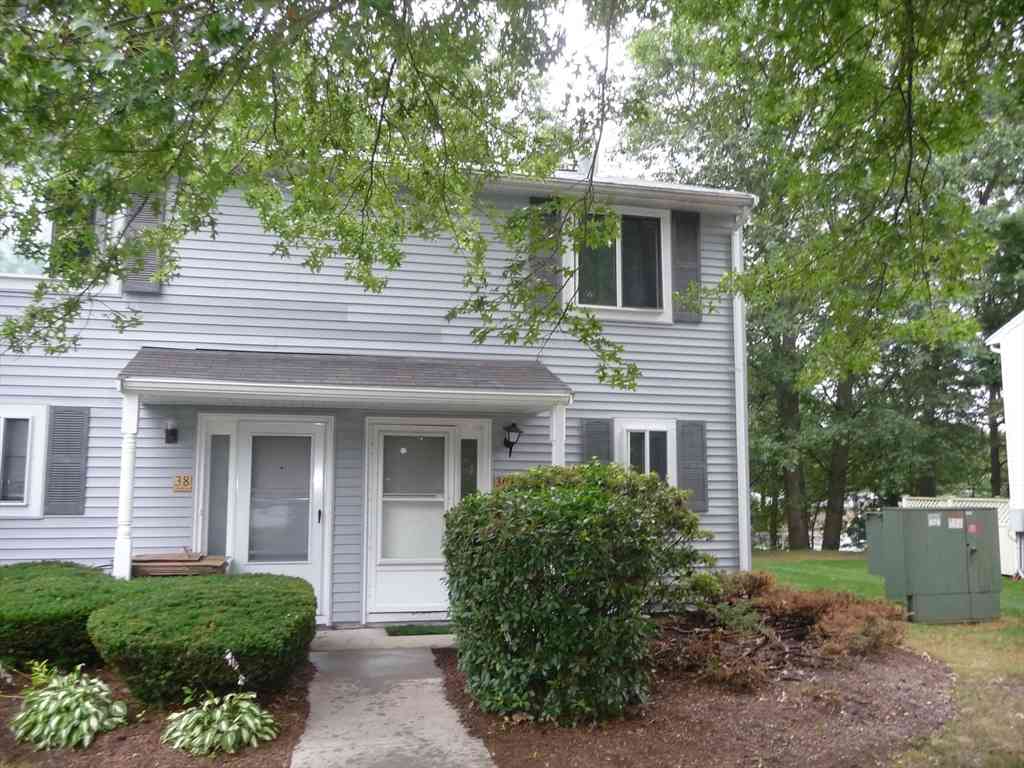 Condo For Sale - 36 Village Hill Ln #36<br/> Natick, MA 01760