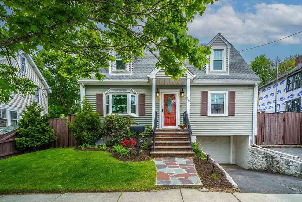 Homes For Sale - 16 Melbourne Ave<br/> Middlesex County, Newton, MA 02460