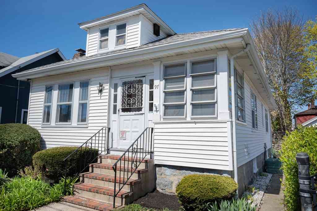 Homes For Sale - 97 Cliff Street<br/> Quincy, MA 02169