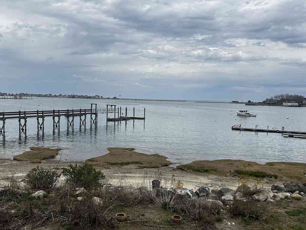 Apartment For Rent - 8 Beaver Dam #B<br/> Scituate, MA 02066