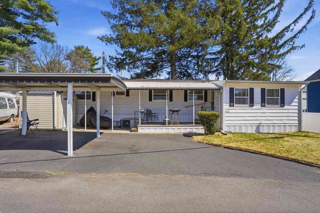 Mobile Home For Sale - 1346 Newport Aven #C-11<br/> Attleboro, MA 02703