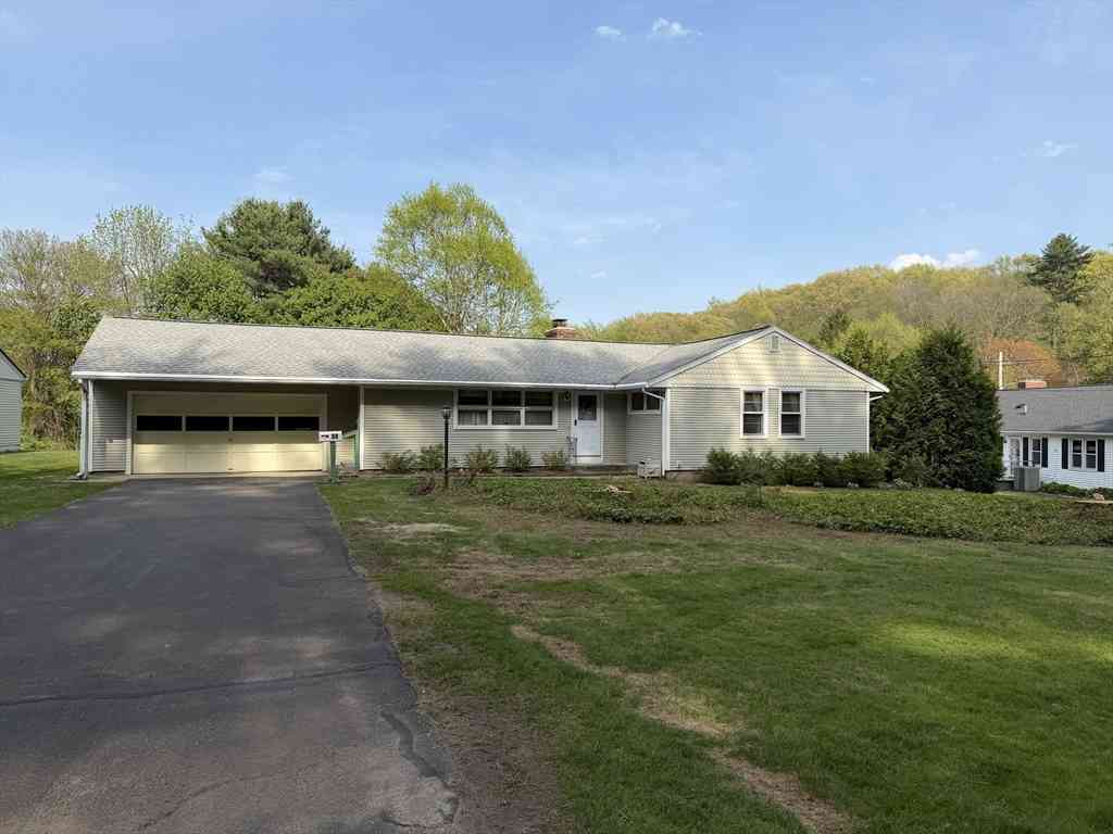 Homes For Sale - 34 Bassett  Road<br/> Hampden County, Holyoke, MA 01040