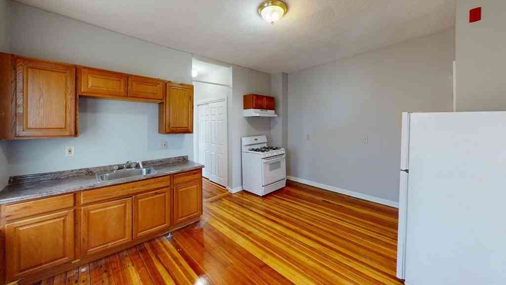 Apartment For Rent - 163-165 Hichborn Street #5<br/> Revere, MA 02151
