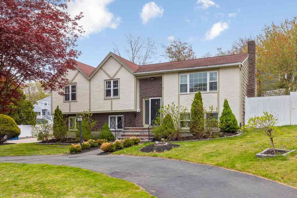 Homes For Sale - 240 Grove St<br/> Norfolk County, Randolph, MA 02368