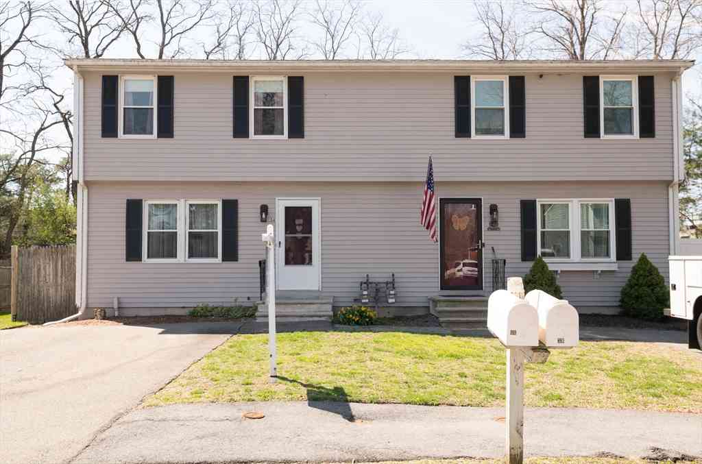 Condo For Sale - 3 Christina Dr. #A<br/> Essex County, Peabody, MA 01960