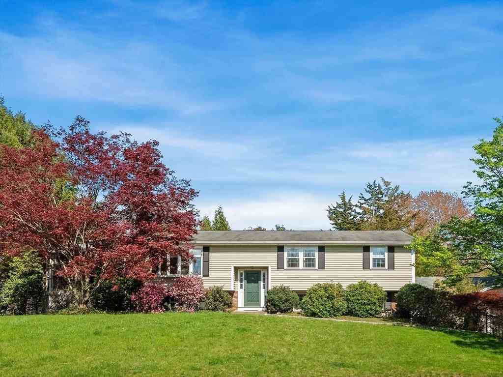 Homes For Sale - 34 Flint Road<br/> Acton, MA 01720