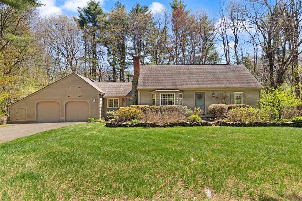 Homes For Sale - 11 Hemlock<br/> Essex County, Boxford, MA 01921