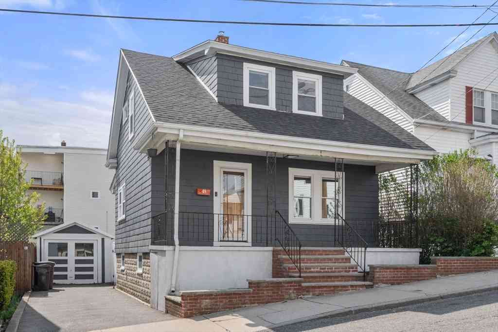 Homes For Sale - 48 Bettinson Ave<br/> Middlesex County, Everett, MA 02149