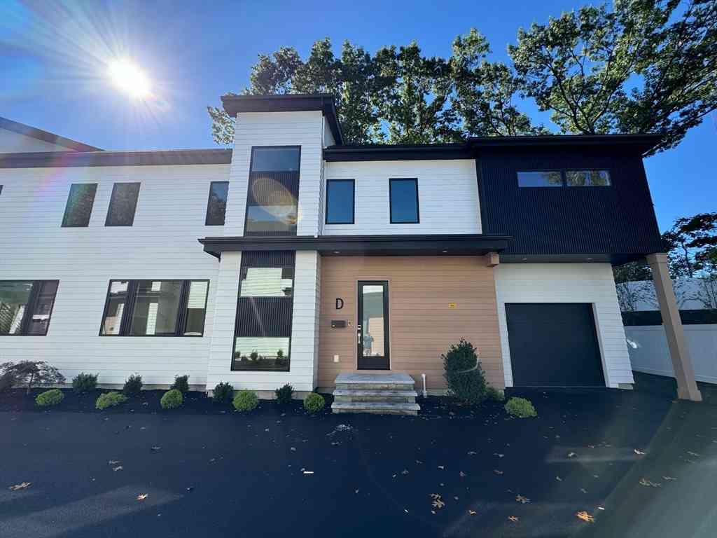 Homes For Rent - 167 Winchester Street #D<br/> Newton, MA 02461