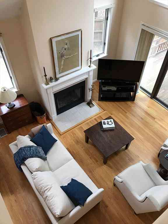 Condo For Rent - 44 Cutting Cross #44<br/> Wayland, MA 01778
