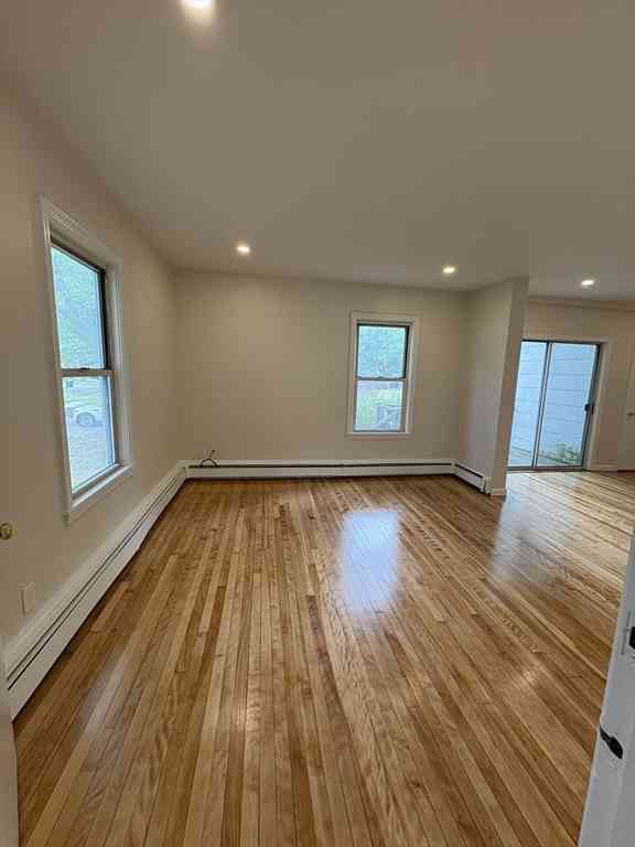 Apartment For Rent - 66 Spring Rd #1<br/> Needham, MA 02494