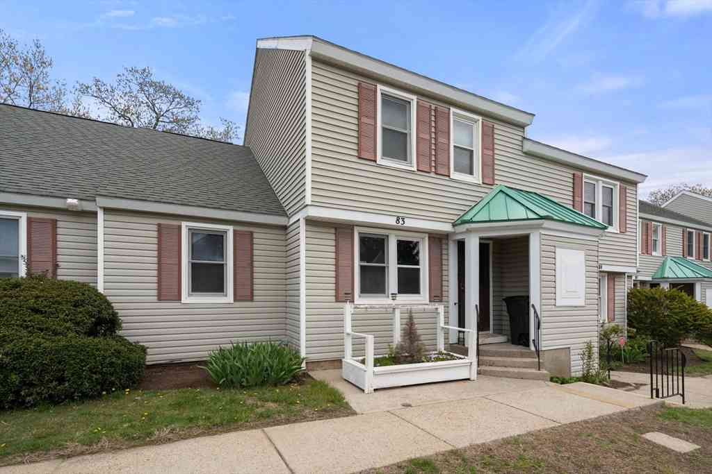 Condo For Sale - 83 Victoria Heights Rd #83<br/> Boston, MA 02136