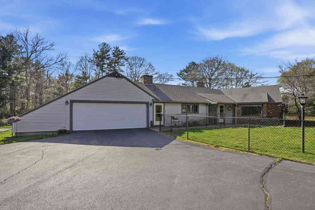 Homes For Sale - 234 Converse Rd<br/> Marion, MA 02738
