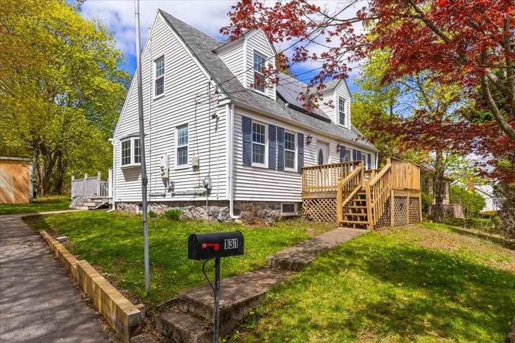 Homes For Sale - 131 Old Street<br/> Norfolk County, Randolph, MA 02368