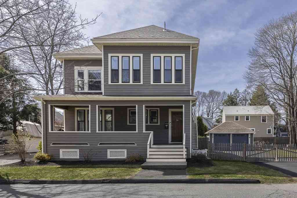 Homes For Sale - 26 Cedar St #2<br/> Marblehead, MA 01945