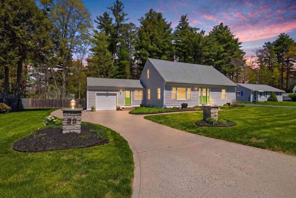 Homes For Sale - 22 Rosedale Ave<br/> Hampden County, Springfield, MA 01128