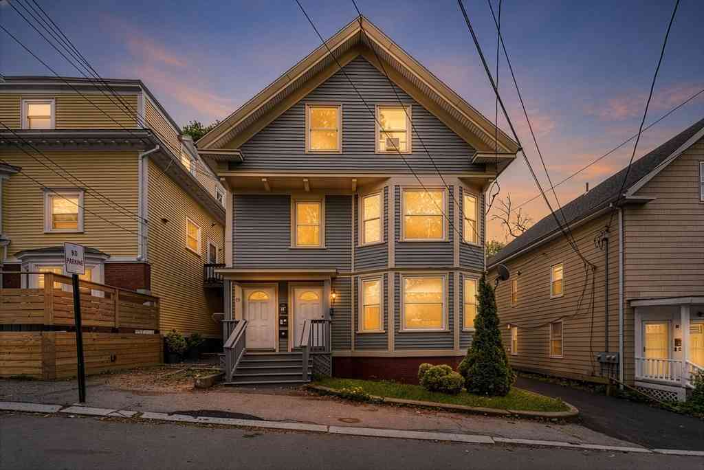 Multifamily For Sale - 57-59 Moore St<br/> Essex County, Haverhill, MA 01830