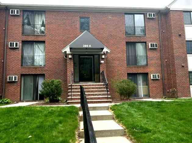 Condo For Rent - 380 A Great Road #301<br/> Acton, MA 01720