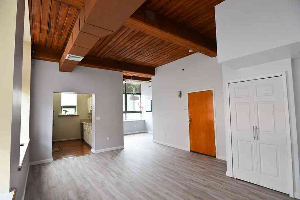 Condo For Rent - 10 Linwood St #204<br/> Malden, MA 02148