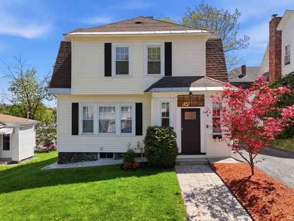 Homes For Sale - 64 Park Terrace Rd<br/> Worcester, MA 01604