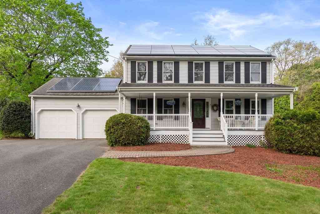 Homes For Sale - 4 Fuller Pl<br/> Norfolk County, Franklin, MA 02038