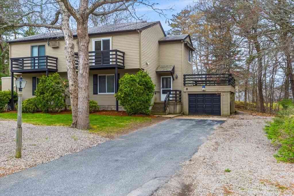 Condo For Sale - 3 Heritage Dr #3<br/> Barnstable County, Bourne, MA 02532